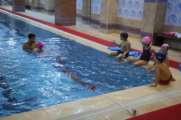 &Ccedil;ocuk Y&uuml;zme Kursu